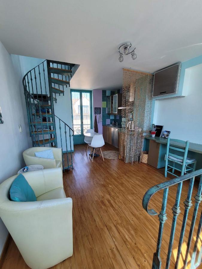 Gite Milly - 2 Studios En Coeur De Ville エクステリア 写真